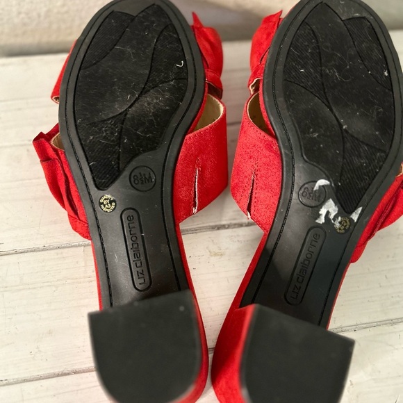 Liz Claiborne Red Ruffled Mules - Picture 6 of 6